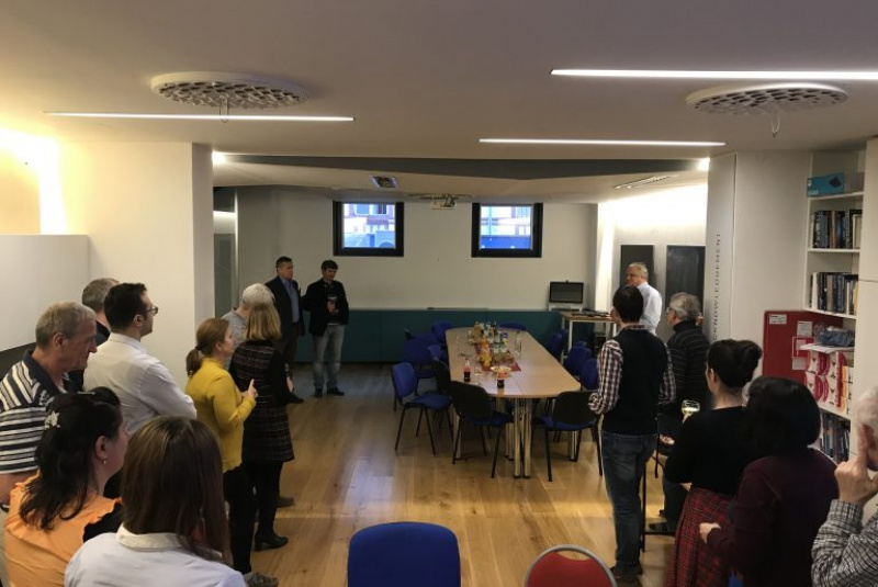 Novinky a články / Otvorenie nových laboratórií CIB - foto