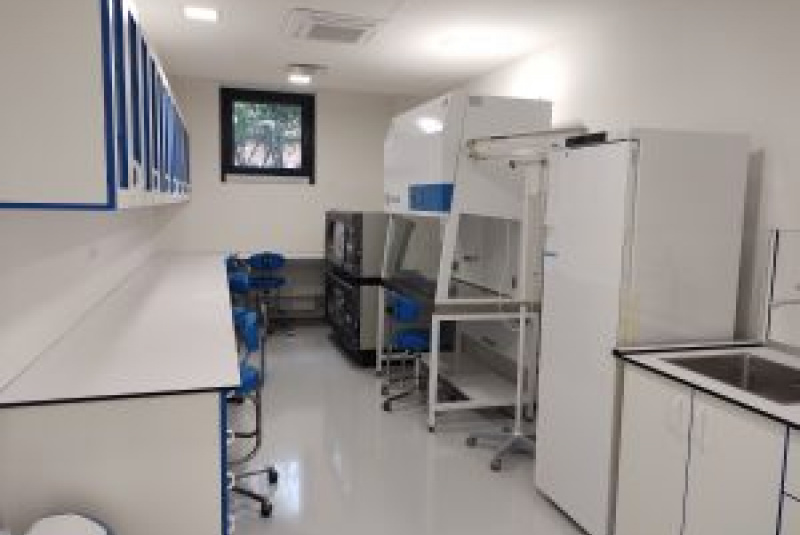 Novinky a články / Košice Region Innovation Awards 2023  Tím Centra Interdisciplinárnych Biovied pod vedením doc. RNDr. Erika Sedláka, DrSc. bol nominovaný na cenu Inovačného centra Košického kraja v spolupráci s Košickým samosprávnym krajom a zakladajúcim