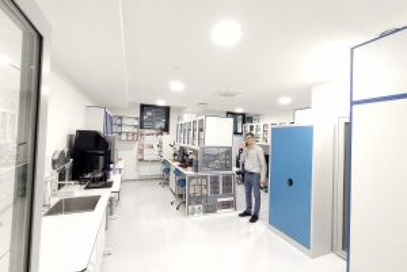 Novinky a články / Košice Region Innovation Awards 2023  Tím Centra Interdisciplinárnych Biovied pod vedením doc. RNDr. Erika Sedláka, DrSc. bol nominovaný na cenu Inovačného centra Košického kraja v spolupráci s Košickým samosprávnym krajom a zakladajúcim