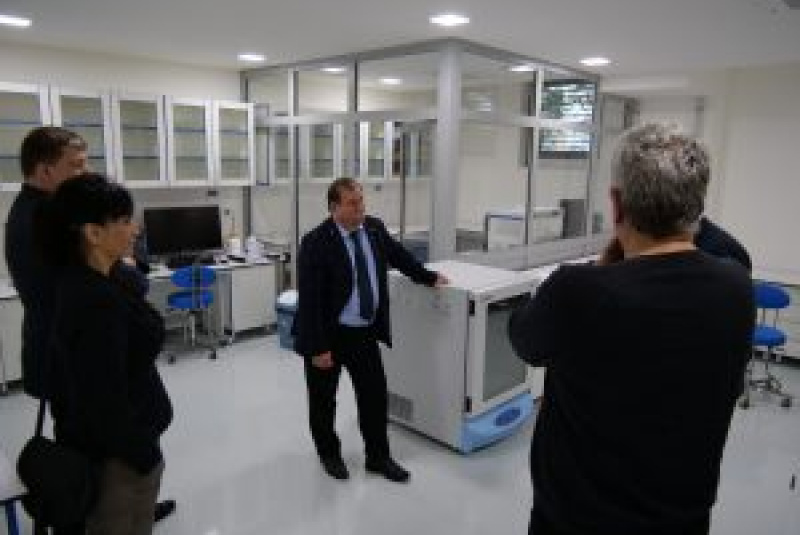 Novinky a články / Košice Region Innovation Awards 2023  Tím Centra Interdisciplinárnych Biovied pod vedením doc. RNDr. Erika Sedláka, DrSc. bol nominovaný na cenu Inovačného centra Košického kraja v spolupráci s Košickým samosprávnym krajom a zakladajúcim