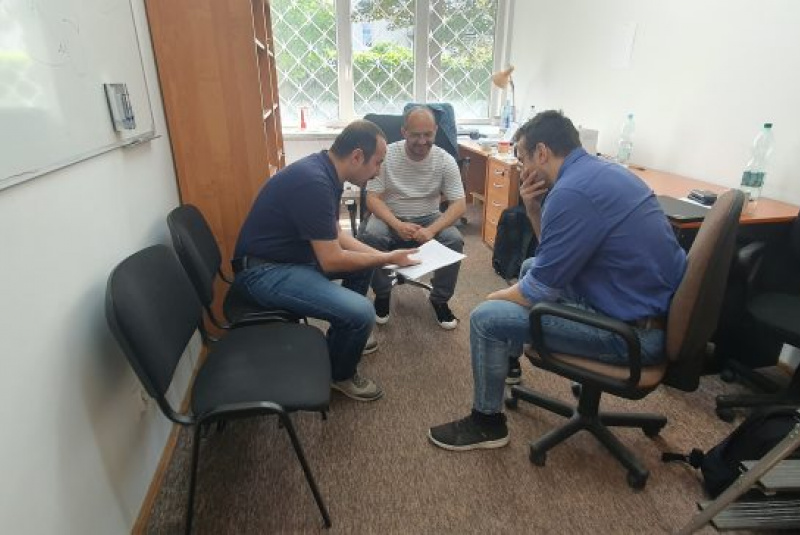 Novinky a články / Project meeting #2 Discussion on Theoretical Models - foto Novinky a články / Project meeting #2 Discussion on Theoretical Models - foto