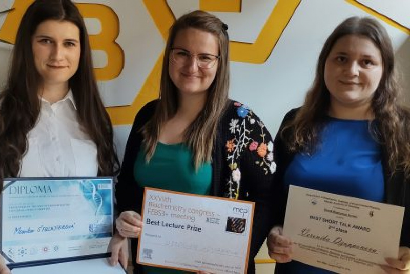 Novinky a články / Ocenené kolegyne CIB - foto Novinky a články / Ocenené kolegyne CIB - foto