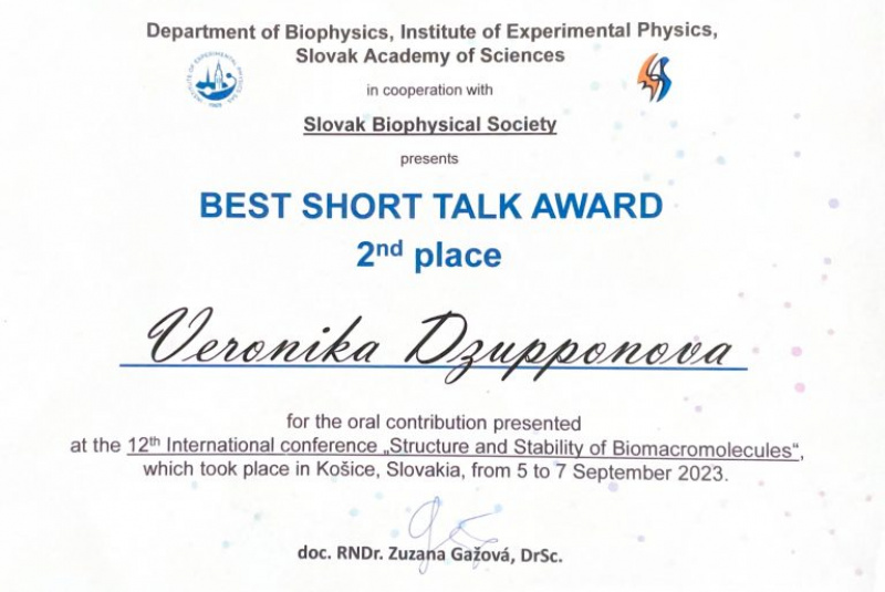 Novinky a články / Ocenené kolegyne CIB - foto Novinky a články / Ocenené kolegyne CIB - foto