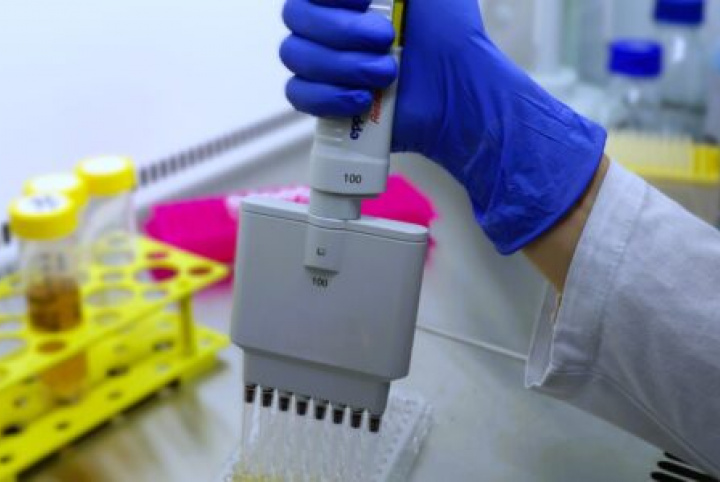 Riadená evolúcia ako nástroj vývoja nových molekúl v medicíne a priemysle